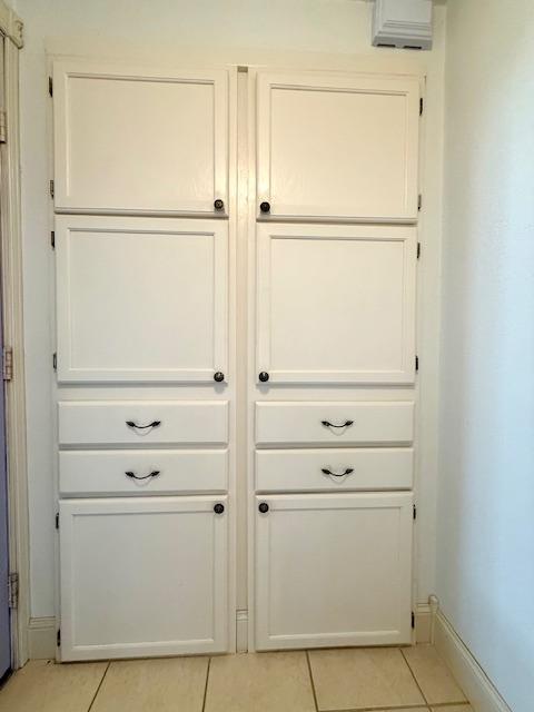 421 Main St E, Eitzen, MN 55931 - view of closet