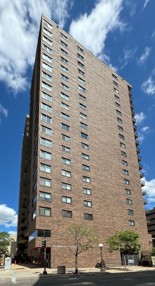 26 10th St W Unit 1701, Saint Paul, MN 55102 - view of apartment building / complex