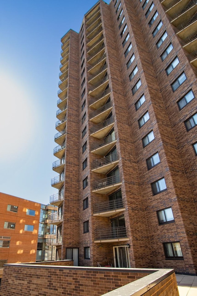 26 10th St W Unit 1701, Saint Paul, MN 55102 - view of apartment building / complex