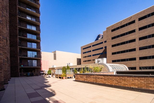 26 10th St W Unit 1701, Saint Paul, MN 55102 - view of patio