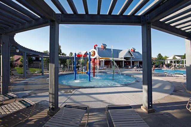 11200 Walnut Ln, Woodbury, MN 55129 - community pool with a patio area