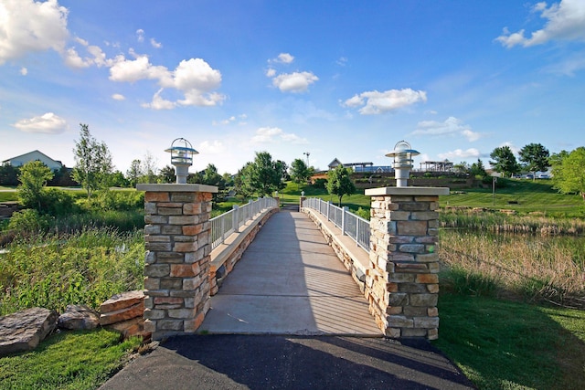 11200 Walnut Ln, Woodbury, MN 55129 - view of gate