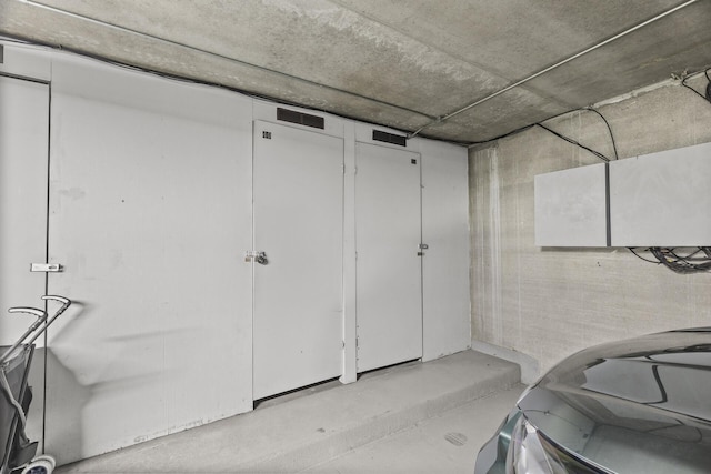 2465 Londin Ln E Unit 212, Maplewood, MN 55119 - view of basement
