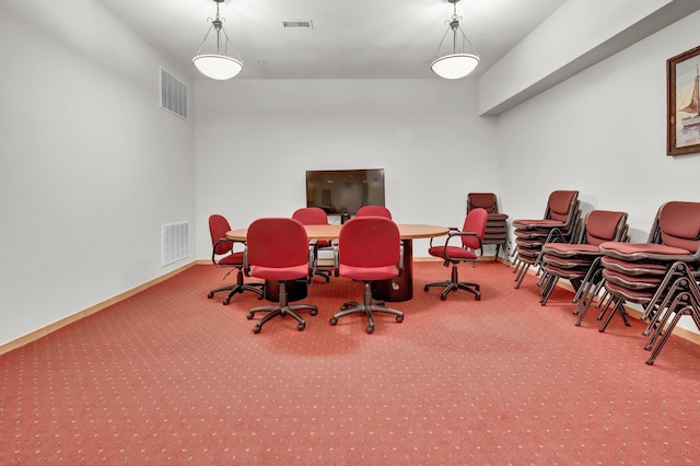 1215 Lakeshore Dr Unit 207, Lake City, MN 55041 - misc room featuring carpet flooring and baseboards