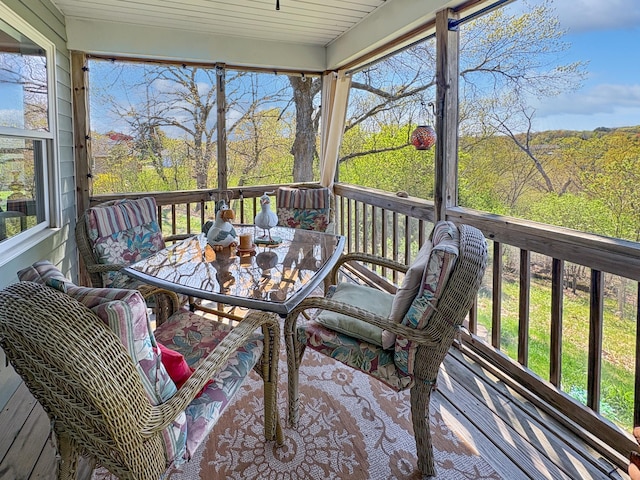 view of sunroom / solarium