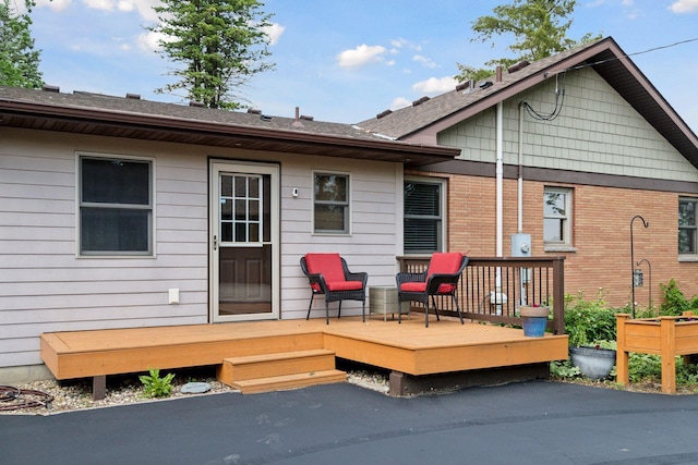 14530 Jonathan Carver Pkwy, Carver, MN 55315 - view of deck