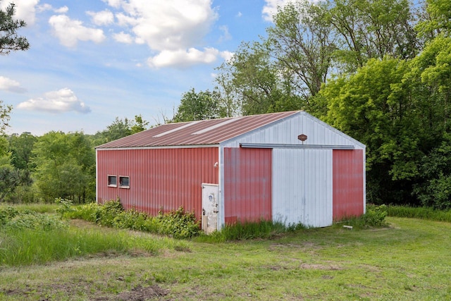 14530 Jonathan Carver Pkwy, Carver, MN 55315 - view of pole building featuring a yard