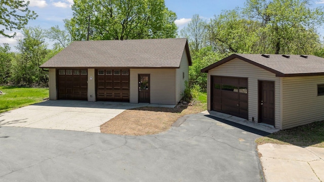 14530 Jonathan Carver Pkwy, Carver, MN 55315 - view of detached garage