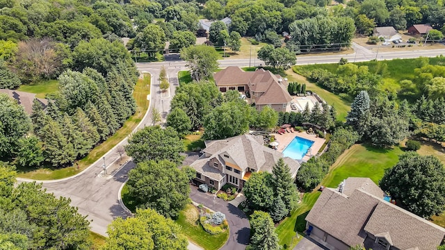 2255 Chelmsford Ln, Saint Cloud, MN 56301 - bird's eye view of a pool area