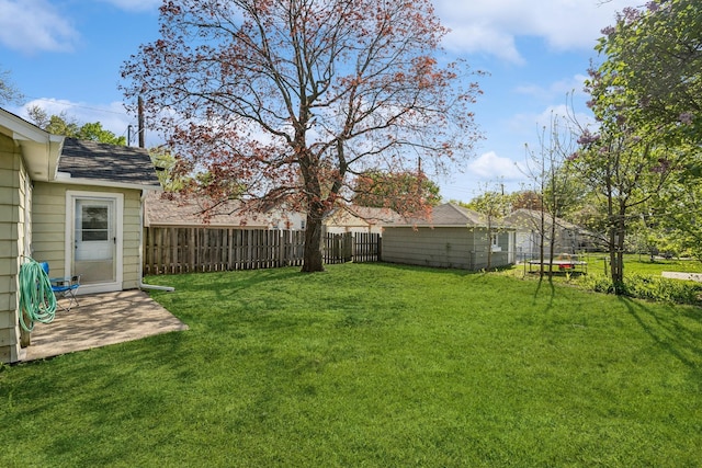 2647 Abbott Ave N, Robbinsdale, MN 55422 - view of yard