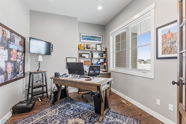 office featuring baseboards, dark wood-style floors, and recessed lighting