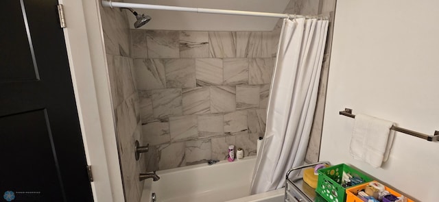 304 1st Ave E, Halstad, MN 56548 - full bathroom with shower / tub combo