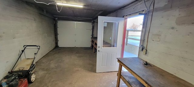 304 1st Ave E, Halstad, MN 56548 - view of garage