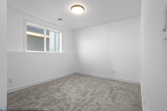 7279 26th St S, Fargo, ND 58104 - carpeted empty room with baseboards