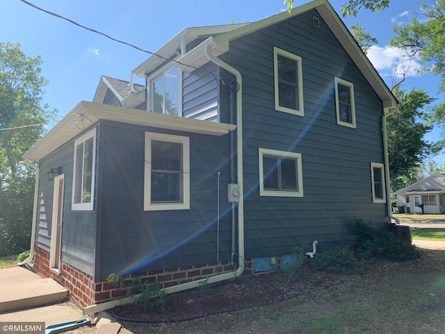 view of property exterior