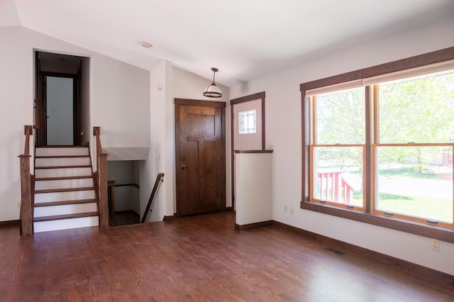 1377 Parkview Dr, New Richmond, WI 54017 - entrance foyer with vaulted ceiling, wood finished floors, and baseboards