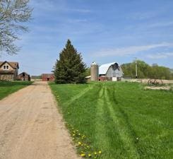 31190 181st, New Prague, MN 56071 - view of dirt / gravel road