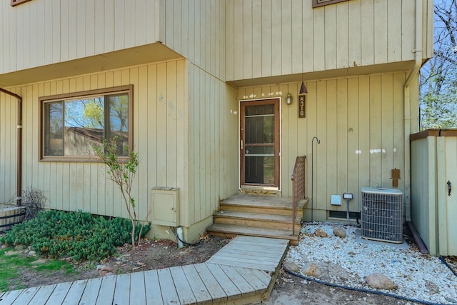 view of exterior entry with cooling unit