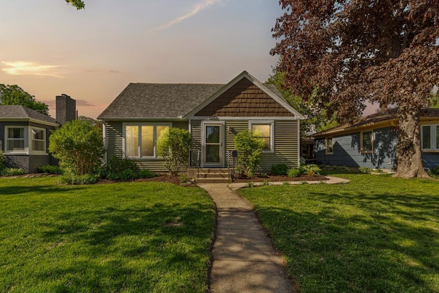 416 10th St, Mankato, MN 56001 - view of front of property with a front yard