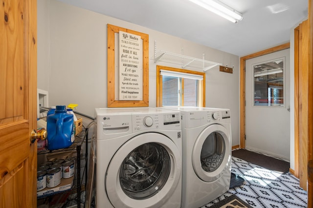 19490 Ruff Shores Rd, Harris Twp, MN 55744 - clothes washing area with independent washer and dryer, carpet, and baseboards