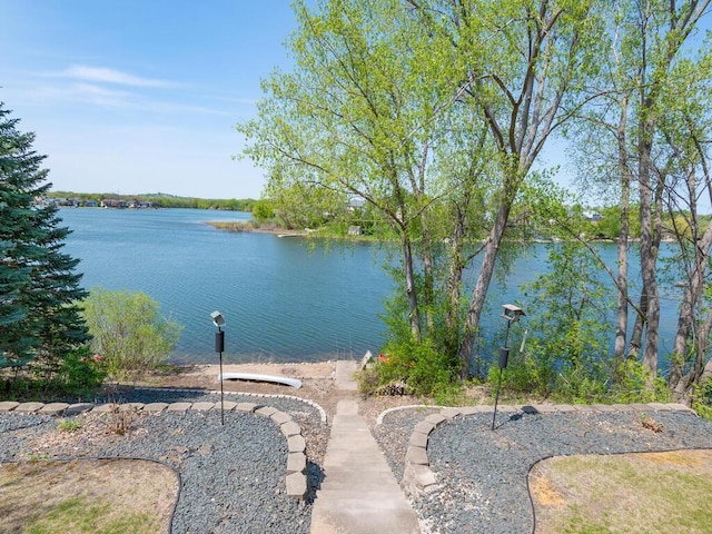 15825 Garden View Dr, Apple Valley, MN 55124 - water view