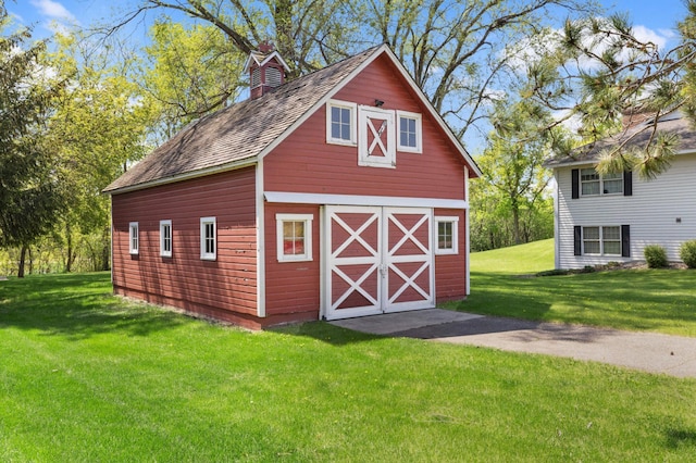 16865 Terrey Pine Dr, Eden Prairie, MN 55347 - view of barn featuring a lawn
