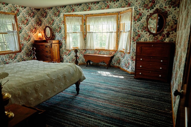 16865 Terrey Pine Dr, Eden Prairie, MN 55347 - carpeted bedroom featuring wallpapered walls and baseboards