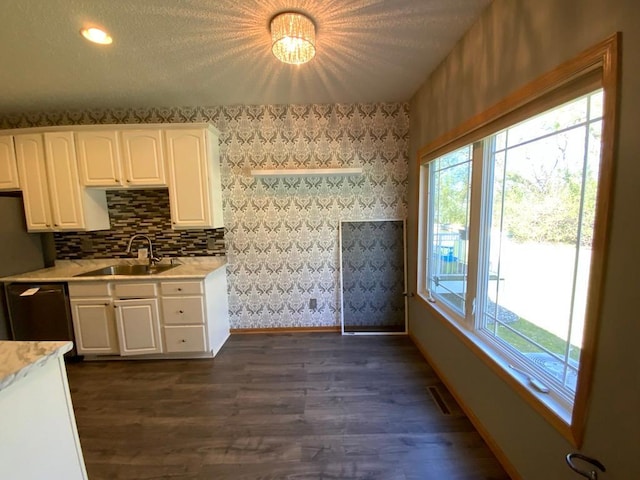 10526 Bay View Ln, Woodbury, MN 55129 - photo 17