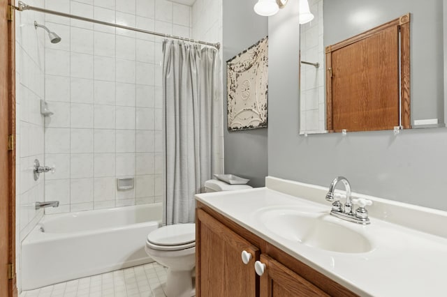 6715 Eldorado Way, Leon Twp, MN 55009 - full bathroom featuring shower / bathtub combination with curtain, toilet, vanity, and tile patterned flooring