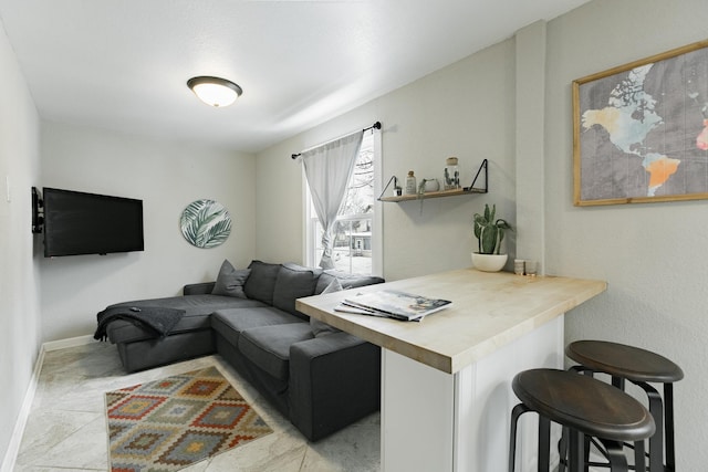 1541 Charles Ave, Saint Paul, MN 55104 - living area featuring baseboards