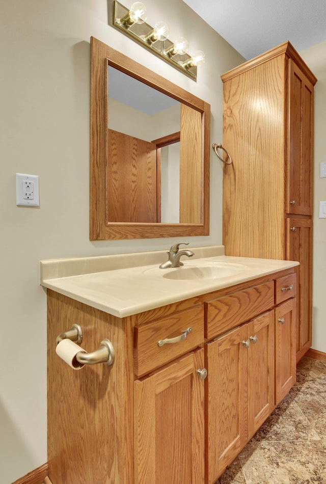 809 3rd Ave SE, Cold Spring, MN 56320 - bathroom with vanity
