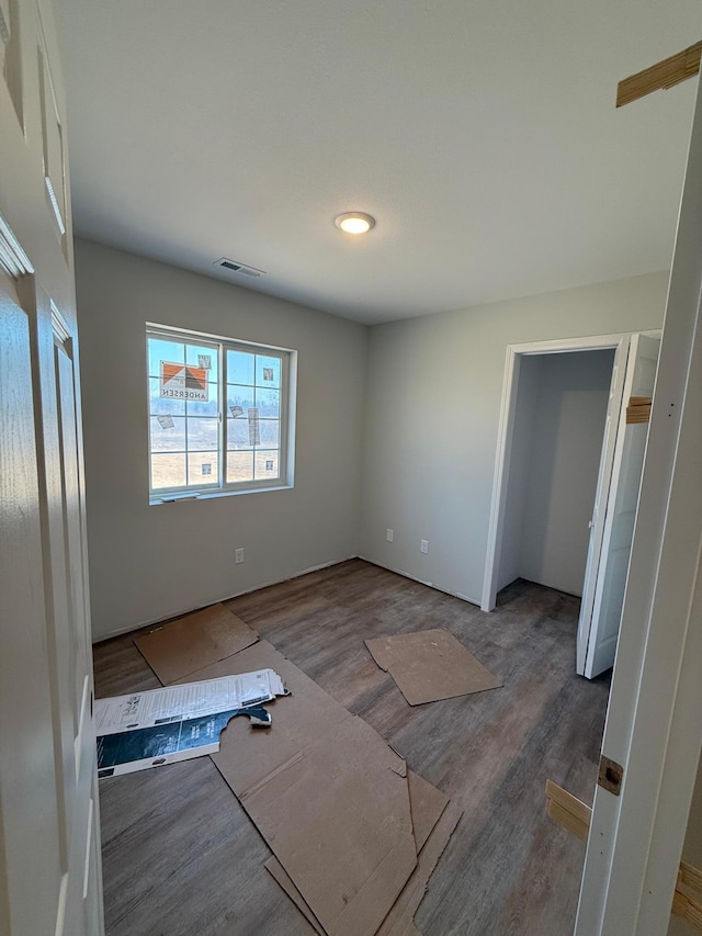 6809 Hamilton Park NW Unit 11, Bemidji, MN 56601 - unfurnished room with wood finished floors and recessed lighting