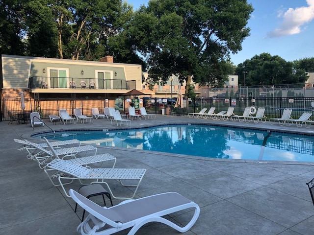 7412 22nd St Unit 204, Saint Louis Park, MN 55426 - community pool featuring fence and a patio