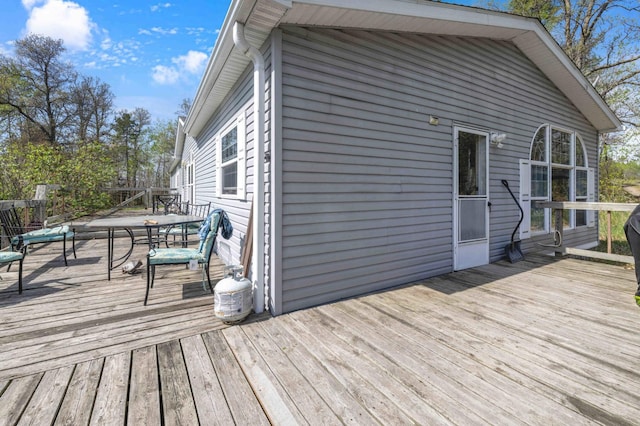 7210 79th Ave SW, Staples, MN 56479 - deck featuring outdoor dining area