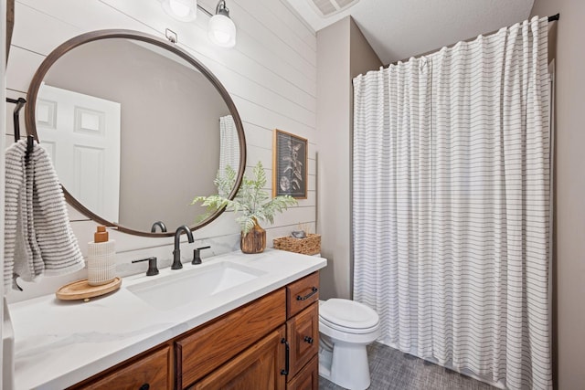 19820 Schutte Farm Rd, Corcoran, MN 55340 - full bathroom with toilet, vanity, and a shower with shower curtain