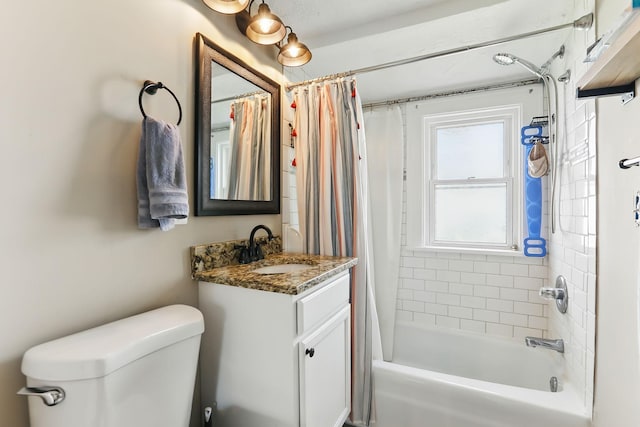 3519 Upton Ave N, Minneapolis, MN 55412 - full bath with toilet, shower / tub combo with curtain, and vanity
