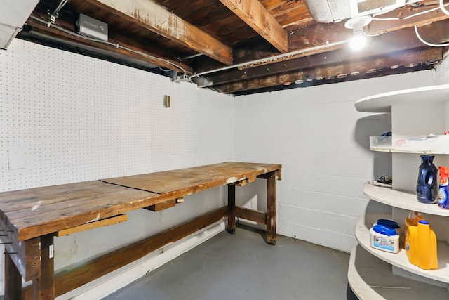 3519 Upton Ave N, Minneapolis, MN 55412 - unfinished basement with a workshop area and concrete block wall