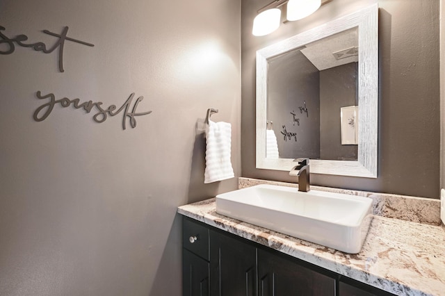 14590 Thicket Ln, Dayton, MN 55327 - bathroom featuring vanity