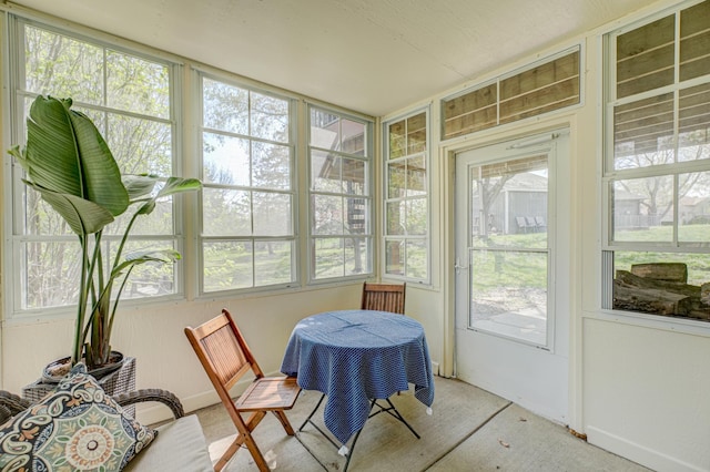 2167 Woodbridge Way, Woodbury, MN 55125 - view of sunroom / solarium