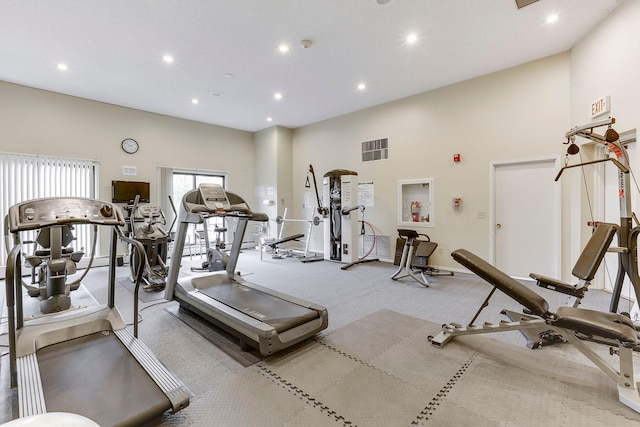 3412 Oak Ridge Rd Unit 317, Minnetonka, MN 55305 - workout area with recessed lighting, carpet flooring, and baseboards
