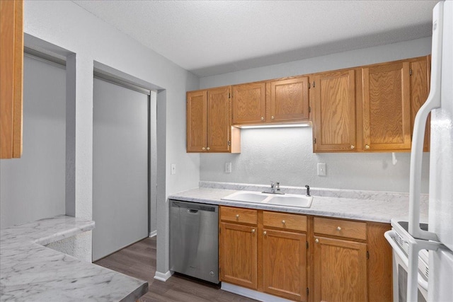 3440 Golfview Dr Unit 123, Eagan, MN 55123 - kitchen with dishwasher, a sink, freestanding refrigerator, light countertops, and dark wood-style floors