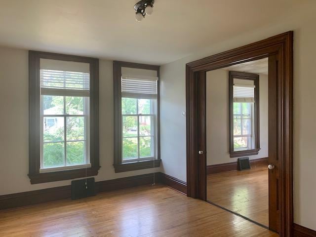 504 Buchanan St, Red Wing, MN 55066 - unfurnished room with wood finished floors and baseboards