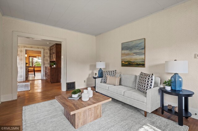 920 2nd St S, Stillwater, MN 55082 - living room with wood finished floors and crown molding