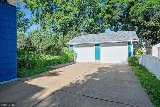 920 2nd St S, Stillwater, MN 55082 - view of detached garage