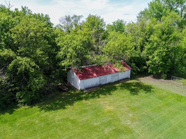 8418 State Highway 29 S, Alexandria, MN 56308 - view of green lawn featuring an outbuilding and an outdoor structure