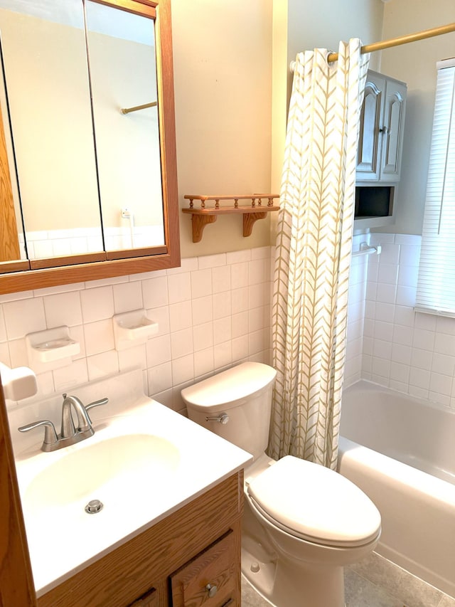 1611 Graydon Ave, Brainerd, MN 56401 - bathroom with vanity, tile walls, shower / bath combination with curtain, and wainscoting