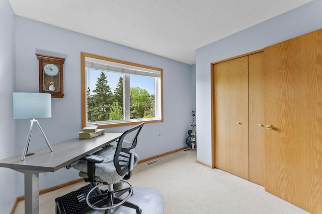 2001 Stonepine Ave, Hudson, WI 54016 - office space with light carpet and baseboards