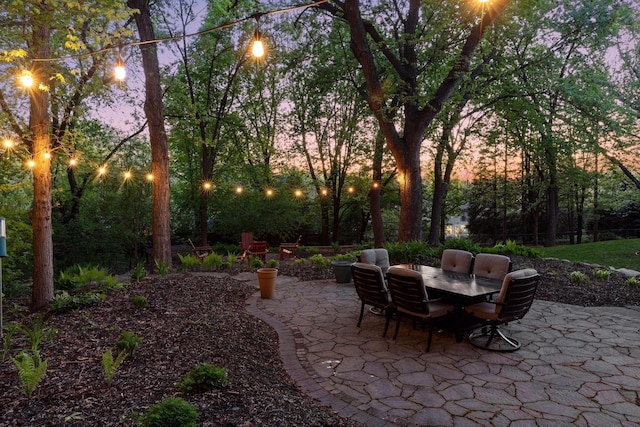 648 Sunset Ln, Mendota Heights, MN 55118 - view of patio with outdoor dining space