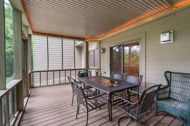 9363 Libby Ln, Eden Prairie, MN 55347 - sunroom featuring outdoor dining space