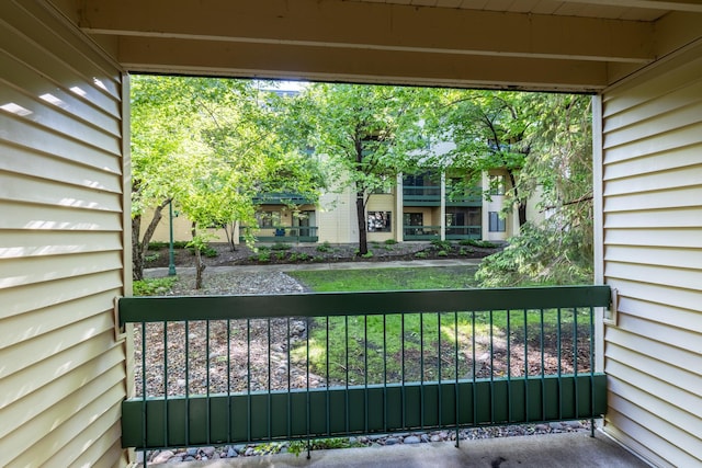 7625 Edinborough Way Unit 2116, Edina, MN 55435 - view of balcony